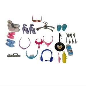 Barbie's Accessories
